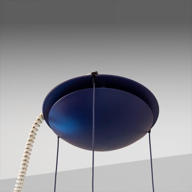 Space Age Blue Aurora Pendant from Arteluce, Perry King & Santiago Miranda, 1983 For Sale - Image 13 of 14