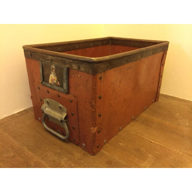 Metal Trimmings Box from Suroy, 1920s For Sale - Image 7 of 13