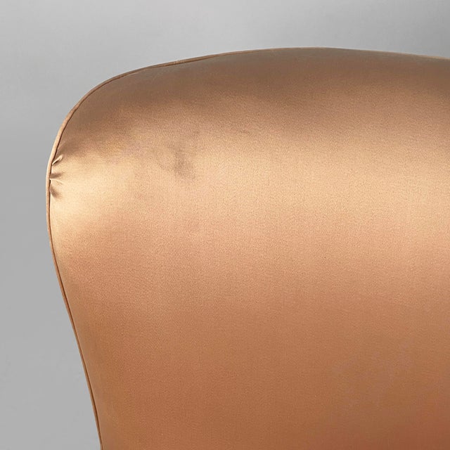 Mid-Century Modern Italian Lounge Chairs in Wood and Pink and Beige Silk, 1940s, Set of 2 For Sale - Image 11 of 18