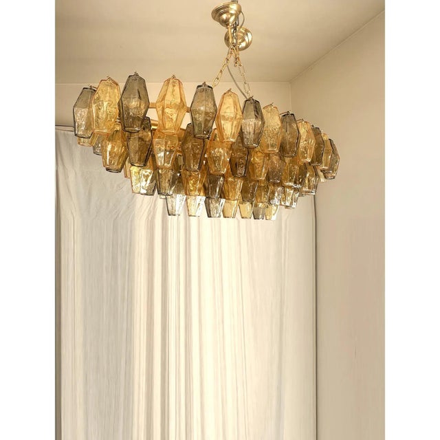 Amber and Fumè Poliedri Murano Glass Chandelier in Venini Style by Simoeng for Simoeng For Sale - Image 6 of 8