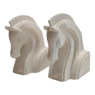 Mid 20th Century Fitz and Floyd White Art Deco Horse Head Bookends- a Pair For Sale