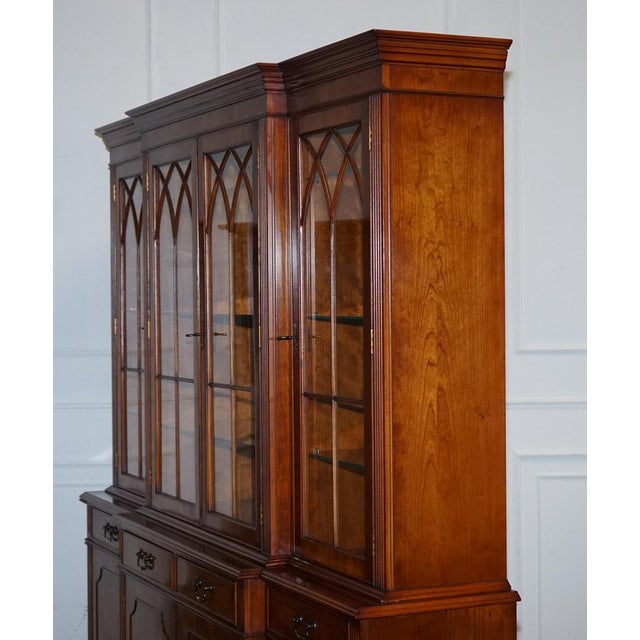 Georgian Burr Yew Breakfront Four-Door Display Cabinet For Sale - Image 13 of 18