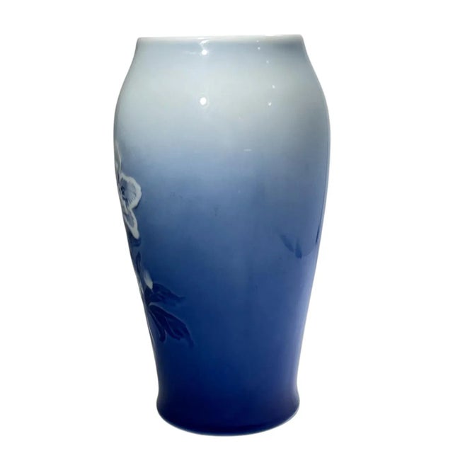 1970s Bing & Grondahl Christmas Rose Porcelain Vase. Marked For Sale - Image 6 of 8