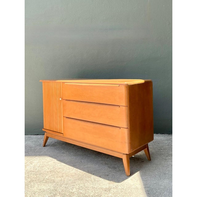 Mid-Century Heywood Wakefield Wood Credenza For Sale - Image 14 of 18