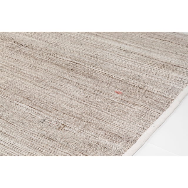 Mid 20th Century Earthy Beige Turkish Kilim For Sale - Image 4 of 10