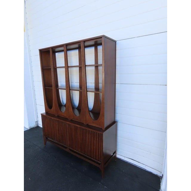 Mid 20th Century Broyhill Brasilia Two Part Room Divider Wall Unit Shelf 6397 For Sale - Image 5 of 17