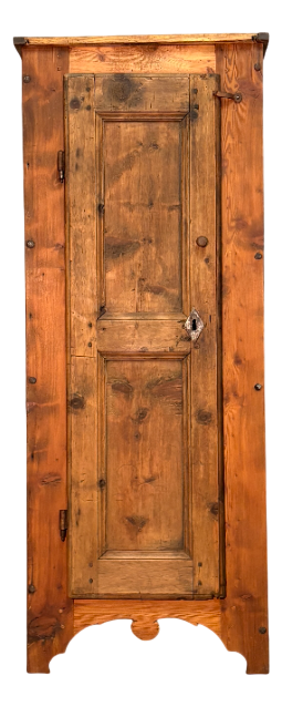 Antique Cabinet in Fir, 1800