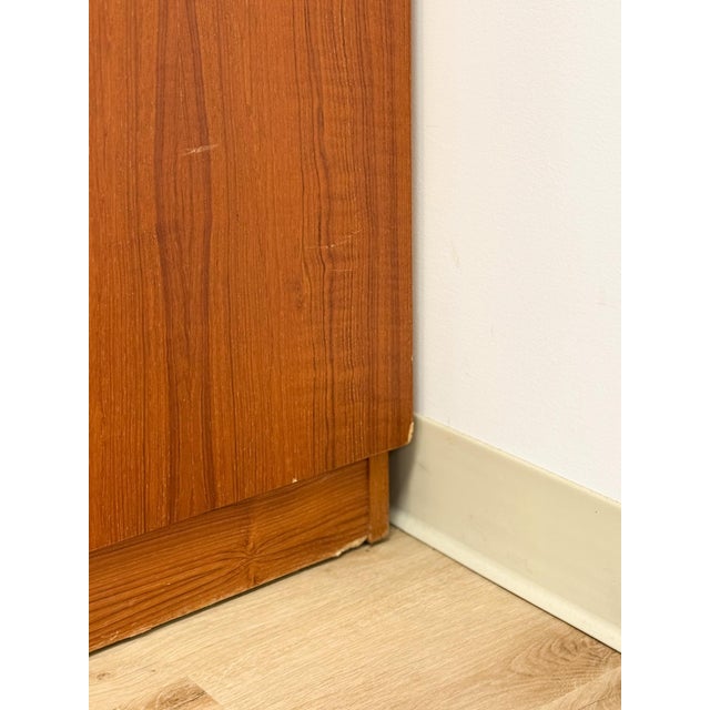 Vintage MCM Danish Modern Teak Four Drawer Chest, Dresser, Bedroom Storage For Sale - Image 13 of 14