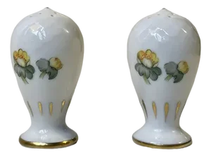 Errant Salt and Pepper Shakers in Porcelain from Bing & Grondahl, 1950s, Set of 2