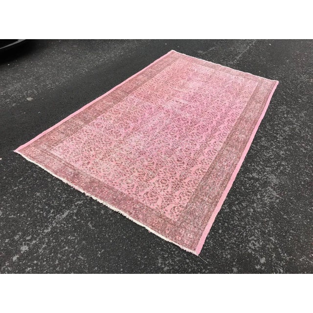 Turkish handmade handwoven vintage anatolian OUSHAK rug. We collect old vintage antique rugs from Anatolia, which is the...