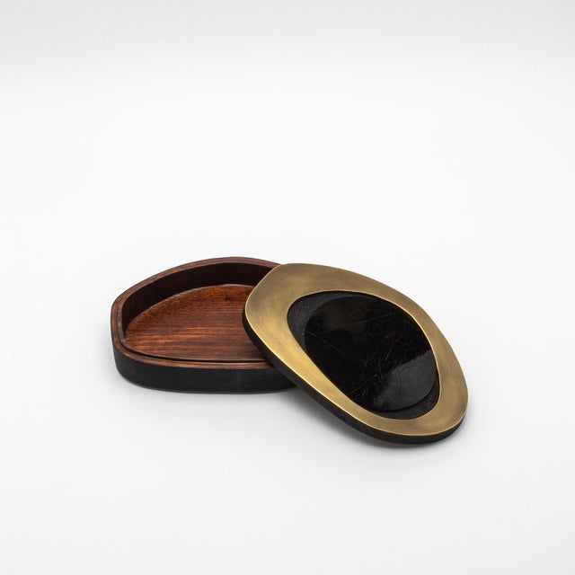 Set of 2 Boxes in Black Shagreen With Shell and Bronze Patina Brass Details by R&y Augousti For Sale - Image 9 of 9