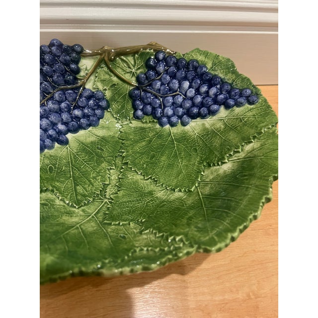 Italian Hand Painted Grape Leaf Decorative Bowl 2343/32 For Sale - Image 4 of 5