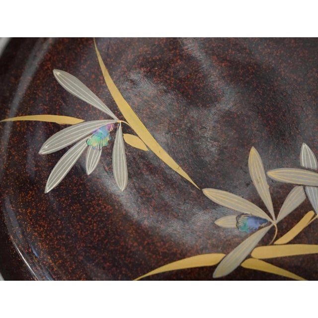 Vintage Japanese Nashiji Lacquer Set With Serving Bowl and Plates Set- 5 Pieces For Sale - Image 4 of 5