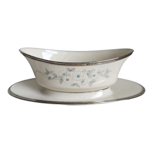Late 20th Century Lenox Windsong Gravy Boat With Attached Underplate