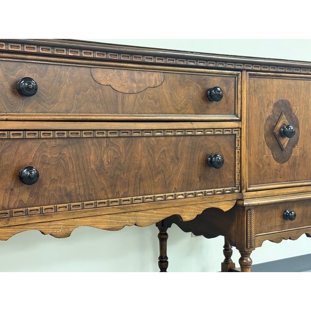 Antique furniture has firmly returned to the forefront of interior design for 2026. Driven by a widespread fatigue with...