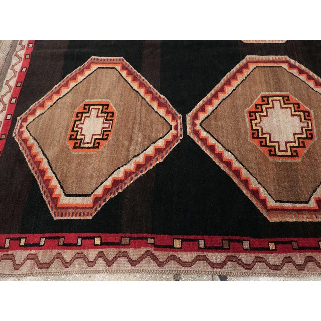 Textile Galerie Shabab Collection Mid-20th Century Turkish Anatolian Gallery Carpet For Sale - Image 7 of 10