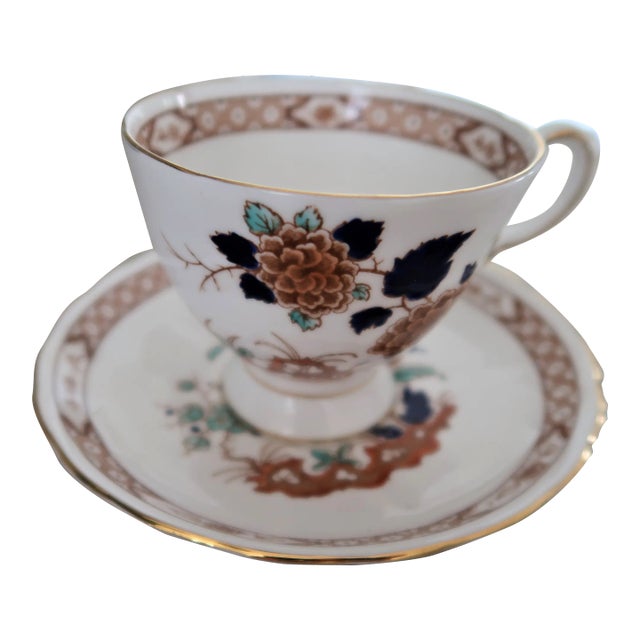 1940s Tuscan Fine Bone China Tea Cup and Saucer Set- 2 Pieces For Sale