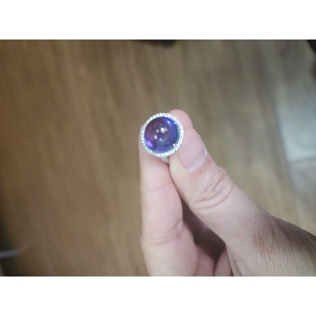 Blue 12.88 Ct Natural Tanzanite Cabochon & 0.55 Ct Natural Diamond Ring in 18KW Gold For Sale - Image 8 of 18