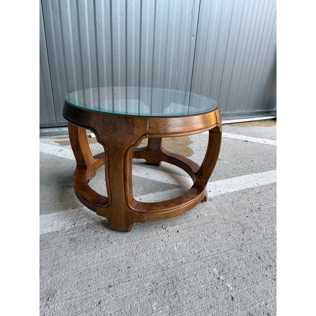 Vintage Thomasville Sculptural Round Walnut Coffee Table With Glass Top For Sale In New York - Image 6 of 7