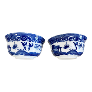 Vintage Blue and White Willow Pattern Japanese Decorative Set of 2 Bowls Made in Japan