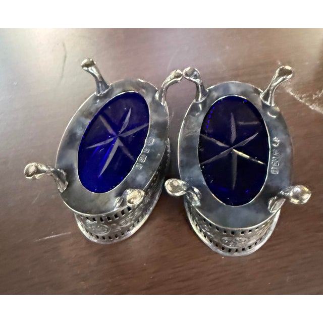 Antique Birmingham Sterling Silver Salt Cellars Cobalt Blue Crystal Insert Pair For Sale In Atlanta - Image 6 of 6