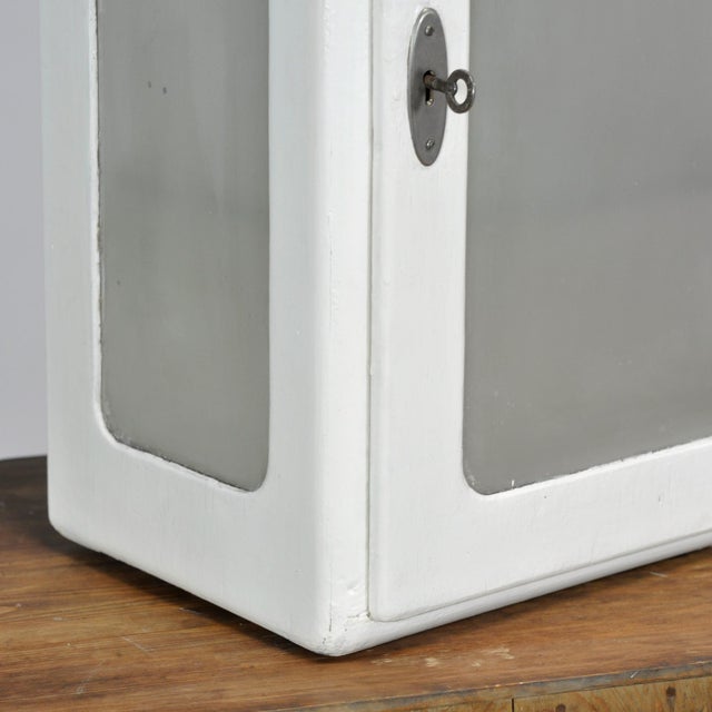 White Vintage Glass and Wooden Medicine Cabinet, 1930 For Sale - Image 8 of 12
