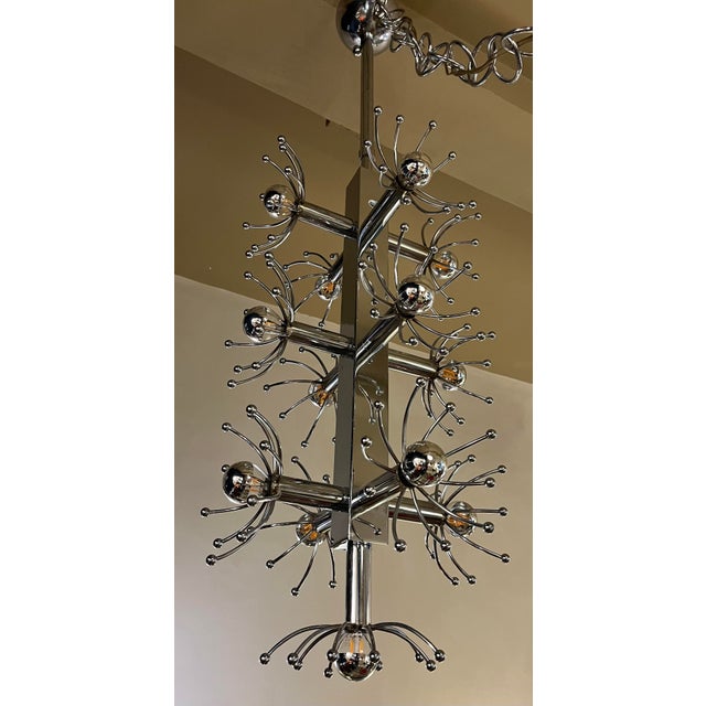 Gaetano Sciolari Space Age Chandelier attributed to Gaetano Sciolari for Sciolari, 1970s For Sale - Image 4 of 7