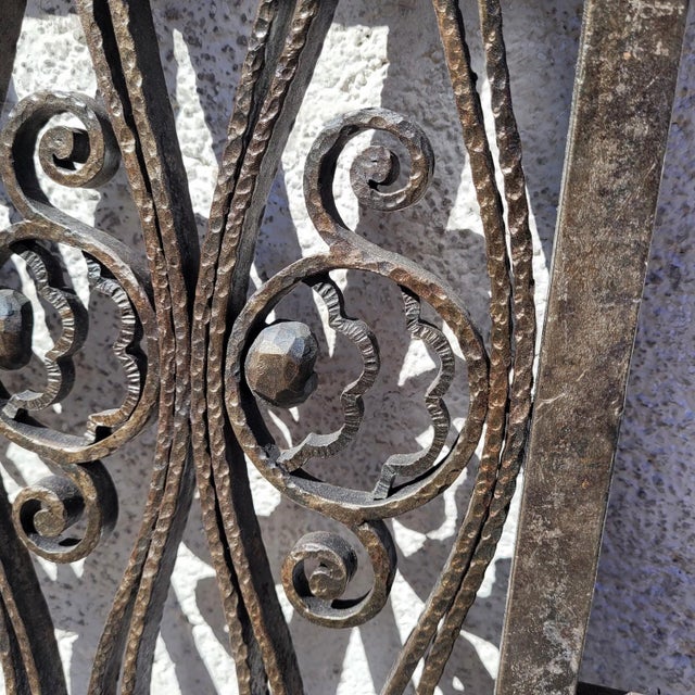 Metal Art Deco Wrought Iron Gates attributed to Edouard Schenck, 20th Century, Set of 4 For Sale - Image 7 of 18