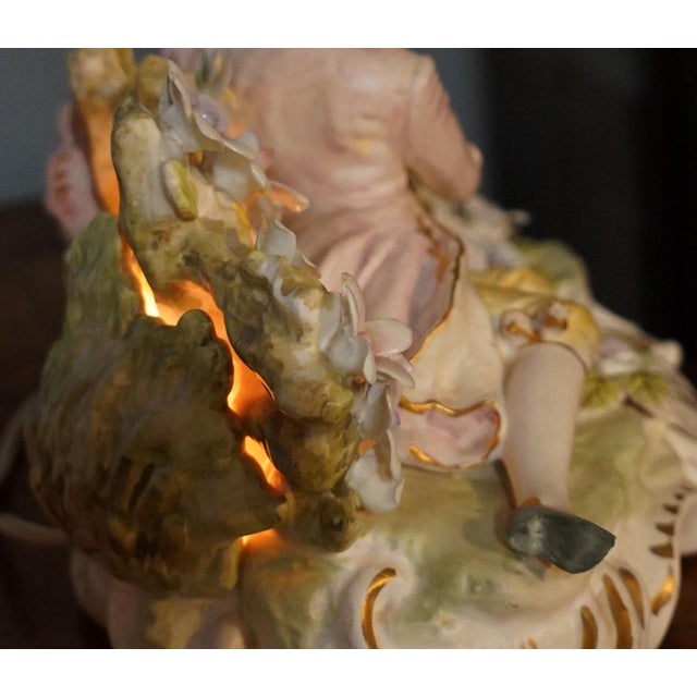 Darling Lighted Porcelain Rococo Revival Courting Couple – Vintage Romantic Figurine Lamp & Music Box – Maximalist Decor For Sale - Image 12 of 14