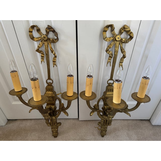 Mid 20th Century Louis XIV Solid Brass 3-Arm Wall Sconces W/Ribbons For Sale - Image 4 of 17