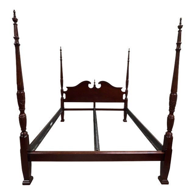 Vintage King Size Universal Furniture Chippendale Carved Four Poster Rice Bed For Sale