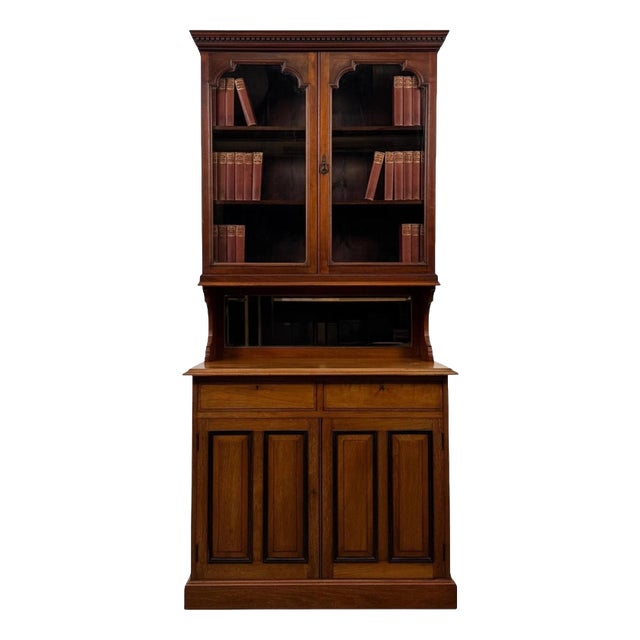20th Century Edwardian English Walnut Bookcase with Bevelled Mirror, 1890s For Sale
