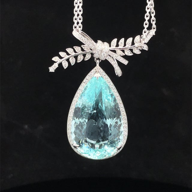 Platinum Necklace With 48.67-Carat Pear-Cut Aquamarine & Diamonds For Sale - Image 12 of 18