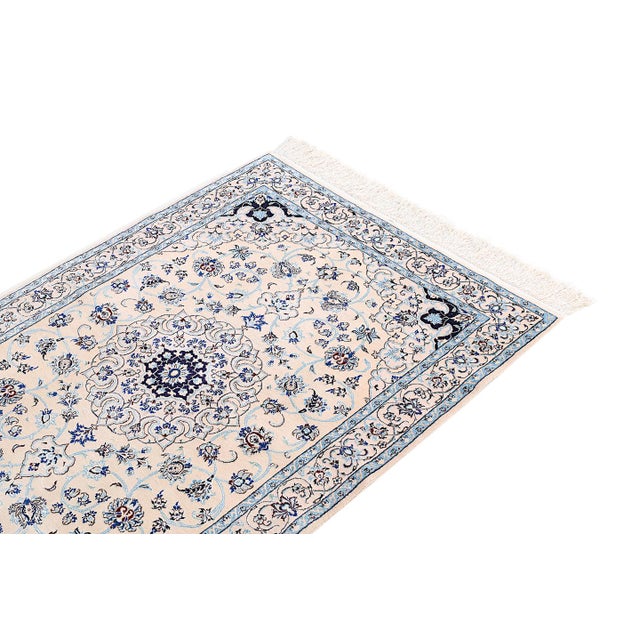 This nain rug is made of cotton and silk on cotton and is in a new and unused state. Very fine and dense link with approx....