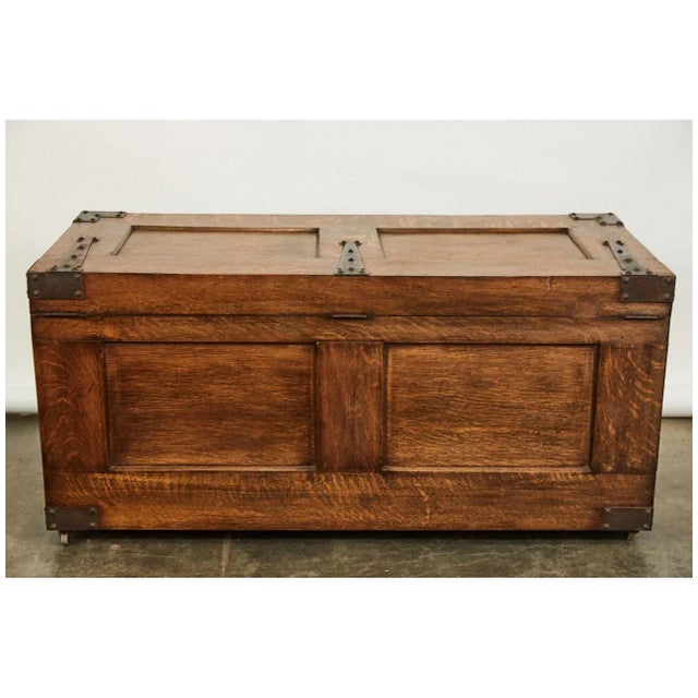 Early 20th Century Arts & Crafts Trunk For Sale In Los Angeles - Image 6 of 9