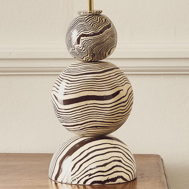 Contemporary Edison Brown & White Marble Table Lamp by Henry Holland Studio For Sale - Image 3 of 5