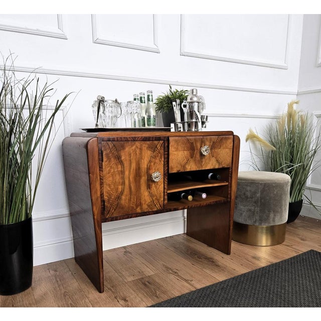 1940s Italian Art Deco Walnut Waterfall Dry Bar, 1940s For Sale - Image 5 of 12