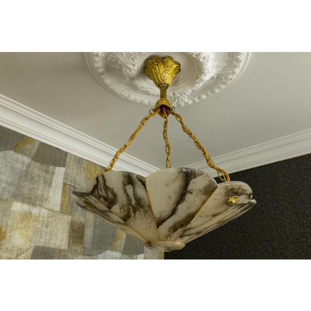 French Art Deco Black & White Veined Alabaster and Bronze Chandelier, 1920 For Sale - Image 4 of 18