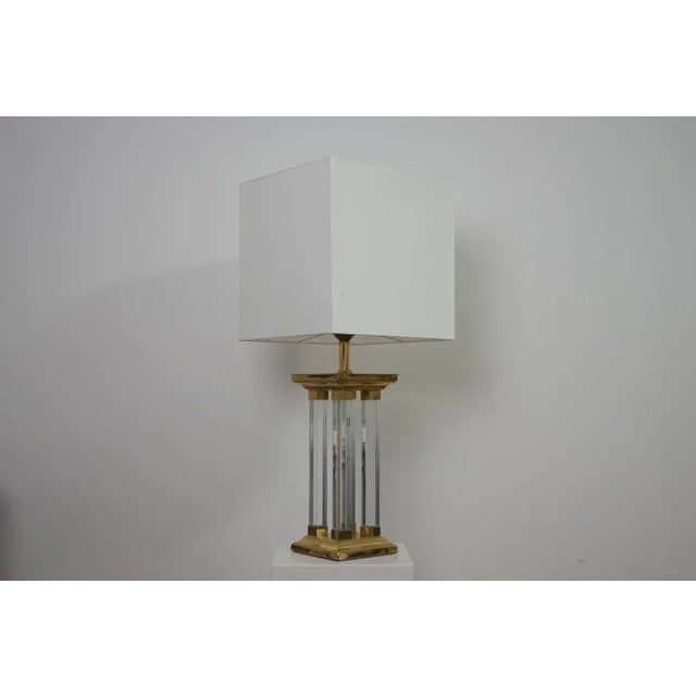 Gold Hollywood Regency Table Lamp in Brass and Acrylic Glass, 1970s For Sale - Image 8 of 8