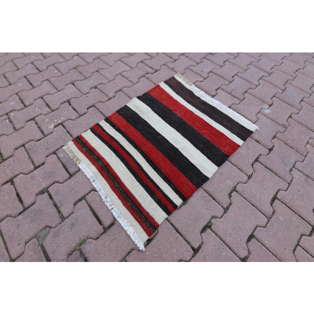 Size: 2 x 2.5 ft ( 62 x 78 cm) 24 x 31 inches Color: Organic Natural Dye ( Red,White,Black ) Material: 100% Hand Spun...