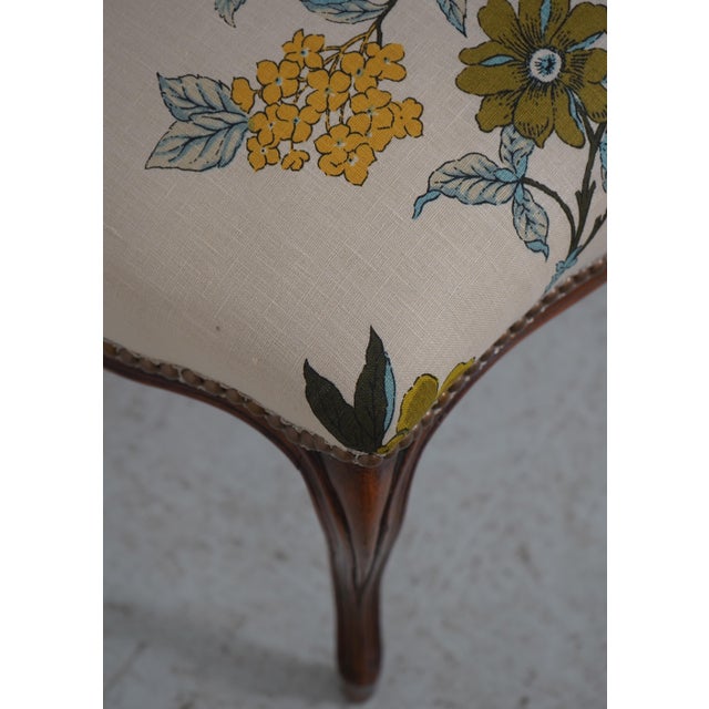 French Louis XV Peacock Upholstered Seat Bench For Sale - Image 10 of 12