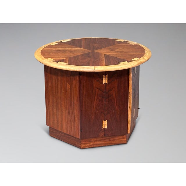 Mid-Century Modern Restored Lane Acclaim Drum Table Round Hexagon Side End Table Storage Cabinet For Sale - Image 3 of 14