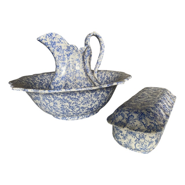 Bathroom Set by B & Cie, Set of 3 For Sale