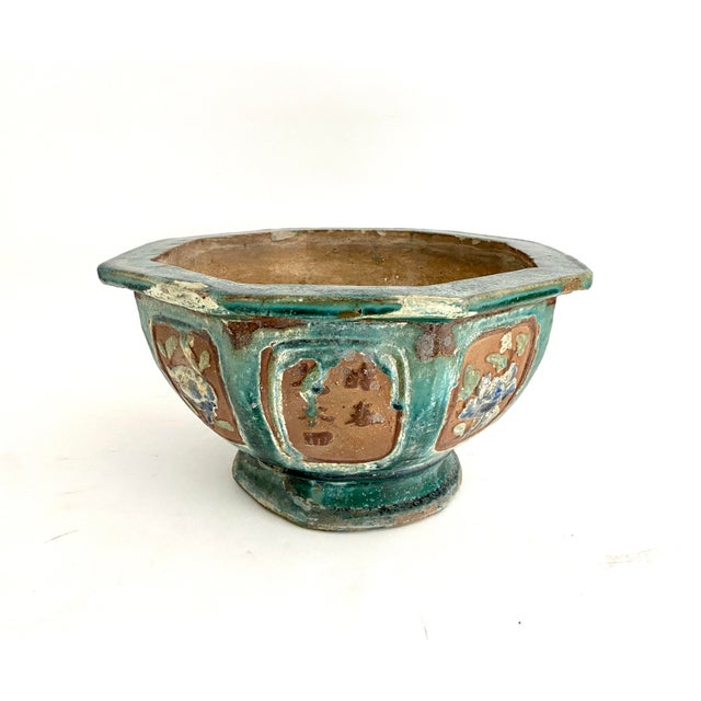 Chinese Early 1900s Oversized Chinese Glazed Terracotta Planter For Sale - Image 3 of 6