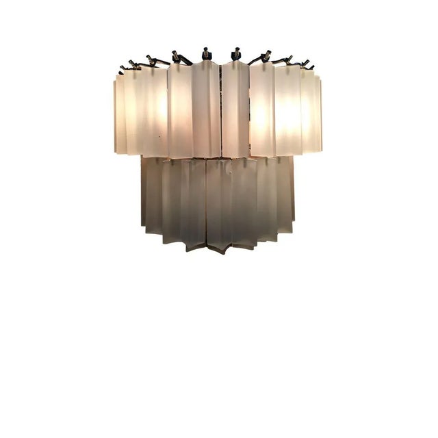 Triedro Sandblasted Murano Glass Wall Sconce For Sale - Image 4 of 7