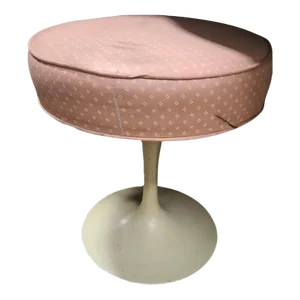 1950s Mid-Century Pink Seat Tulip Vanity Stool