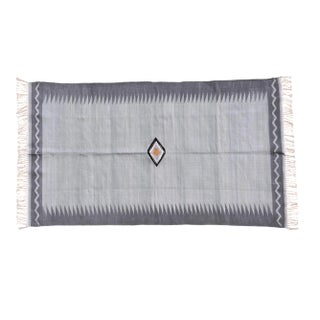 Primrose Rug, 8x10, Light Gray & Dark Gray For Sale