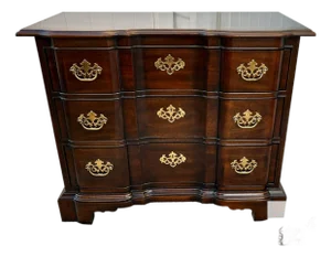 Vtg. Drexel Solid Mahogany Three Drawer Block Front Georgian Bachelors Chest