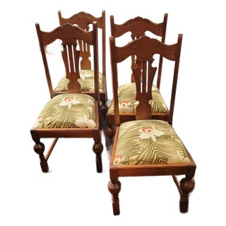 Antique 1930s Jacobean Renaissance English Tudor Set of 4 Oak Chairs Very Well Built Dining Chairs For Sale