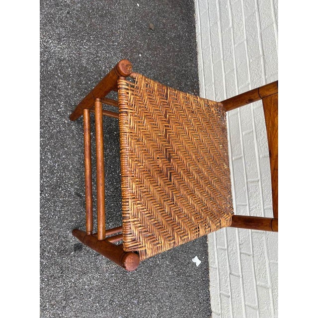 Antique 19th Century Pair of Rustic Country Style High Ladder Back Splint Weave Seat Chairs For Sale - Image 4 of 8